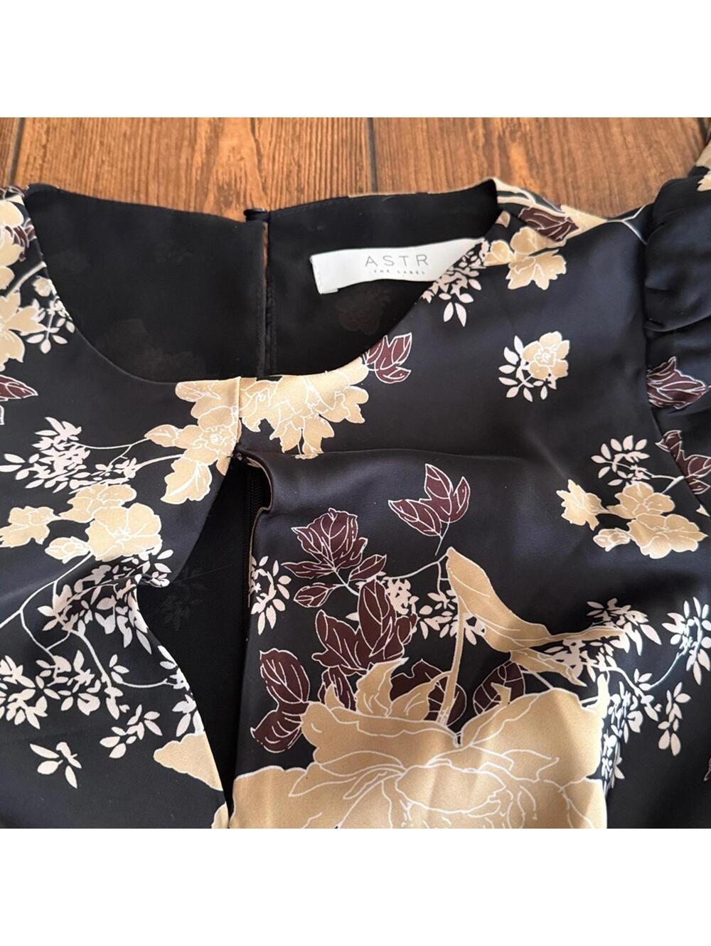 ASTR THE LABEL SUZY DRESS BLACK CREAM FLORAL SIZE LARGE - Picture 6 of 9